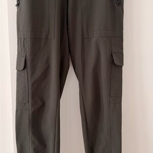 Athleta Women's Brooklyn Olive Cropped Cargo Pants